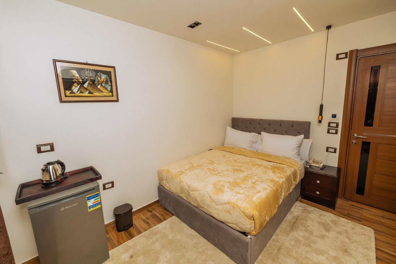 White Pyramids Inn Nazlat as Sammān Extérieur photo
