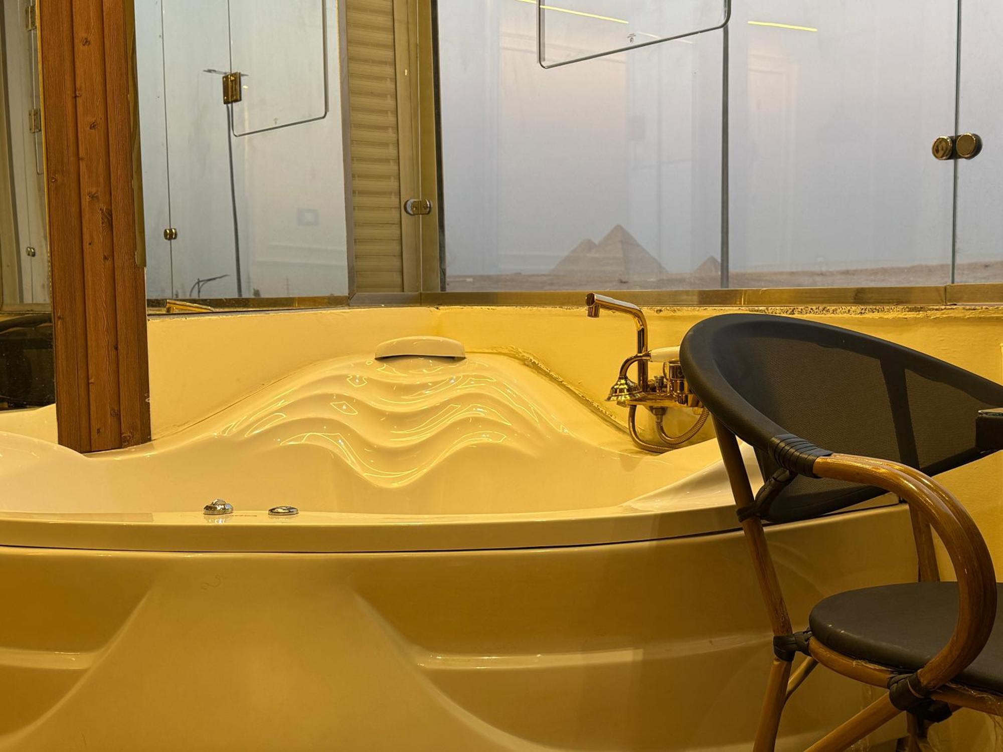 White Pyramids Inn Nazlat as Sammān Extérieur photo